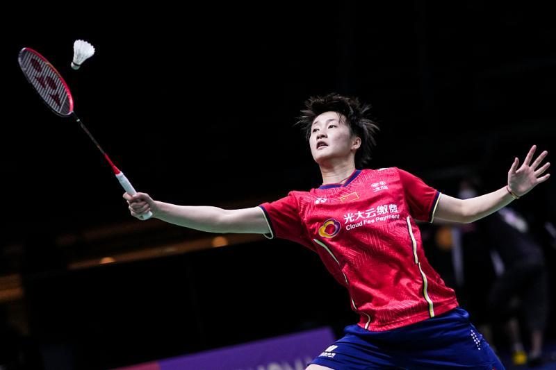 服个人的 服个人的